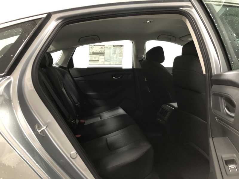 2025 Honda Accord LX photo 10