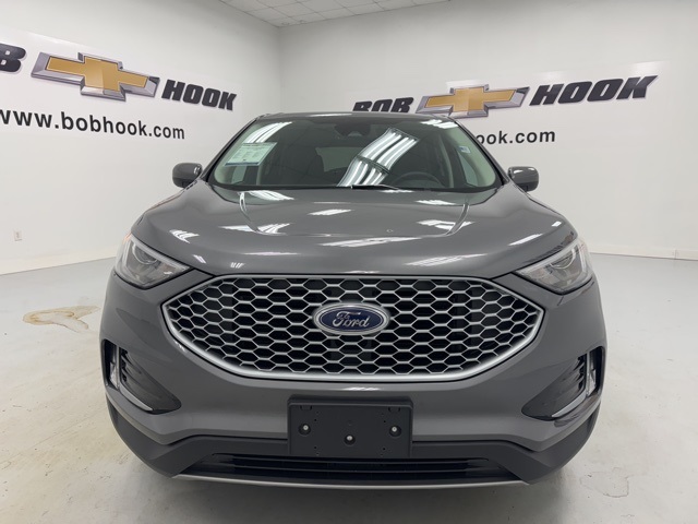 used 2024 Ford Edge car, priced at $25,788