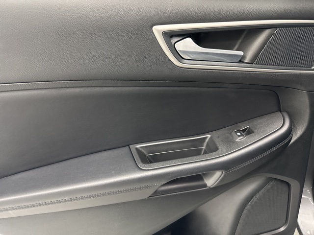 used 2024 Ford Edge car, priced at $25,788