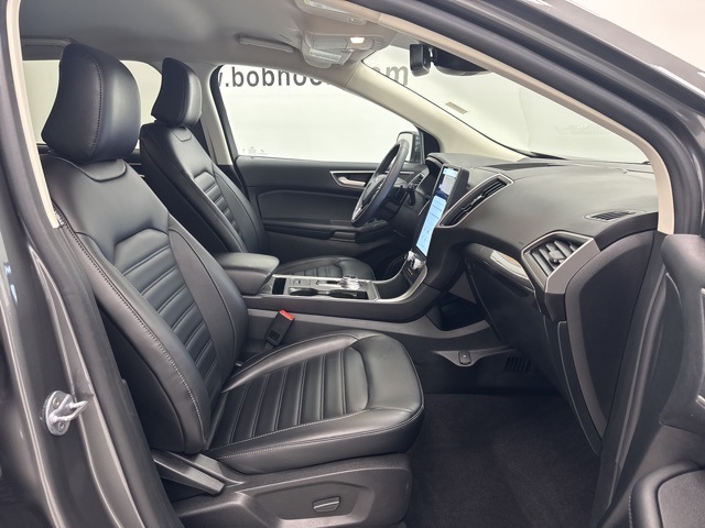 used 2024 Ford Edge car, priced at $25,788