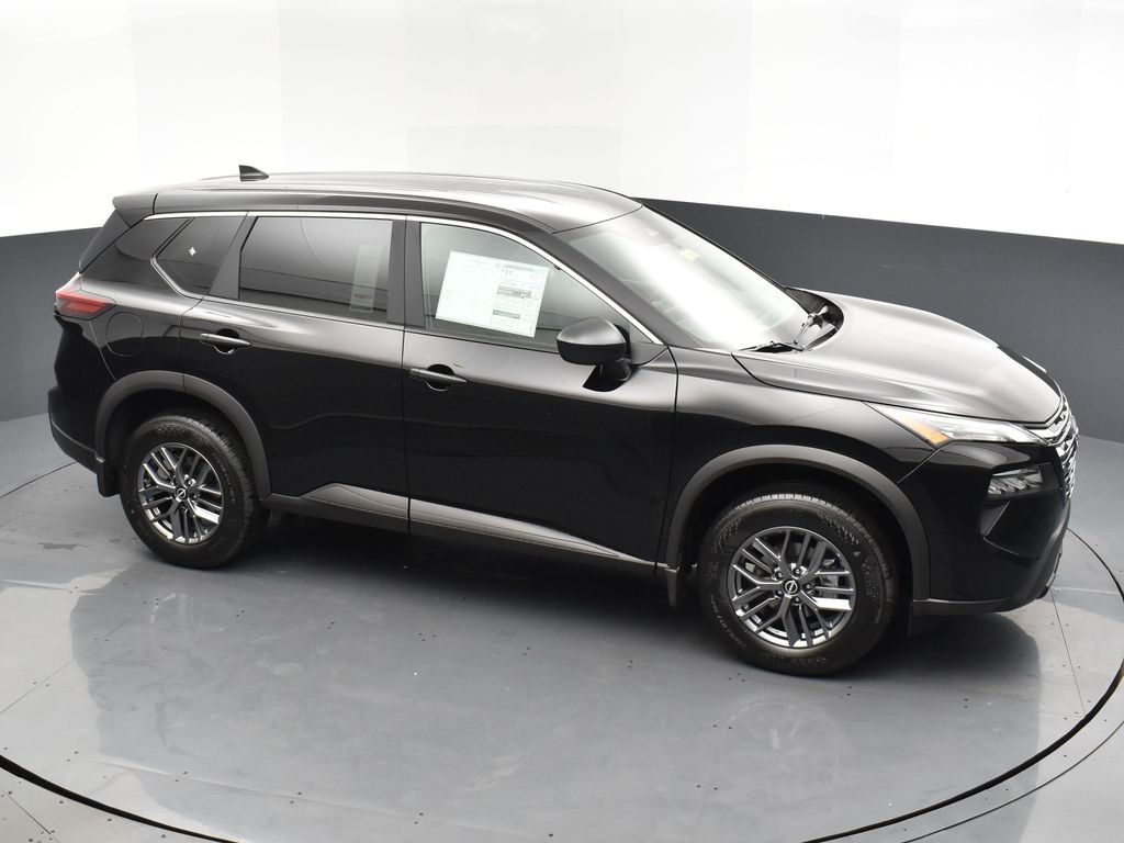 2025 Nissan Rogue S photo 16