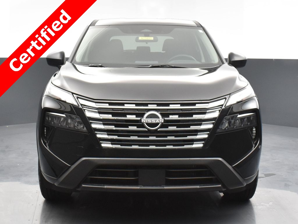 2025 Nissan Rogue S photo 2