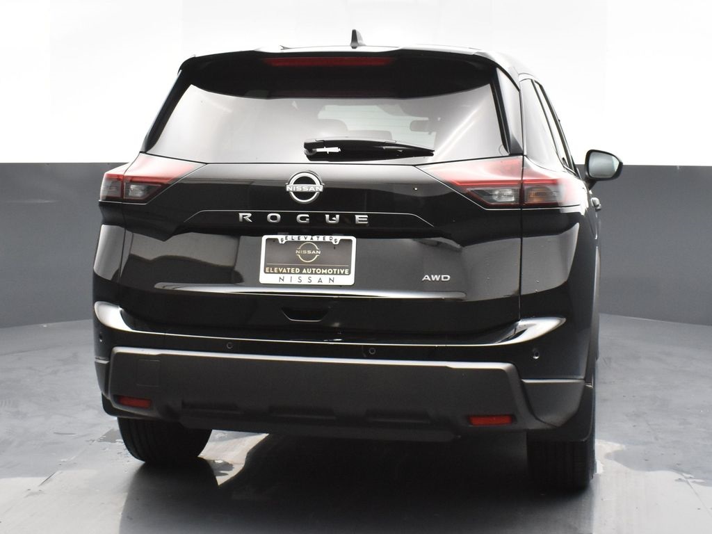 2025 Nissan Rogue S photo 18