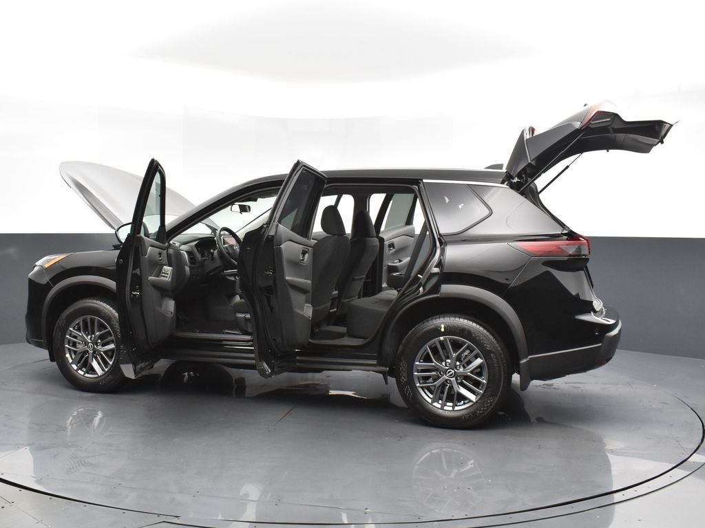 2025 Nissan Rogue S photo 27