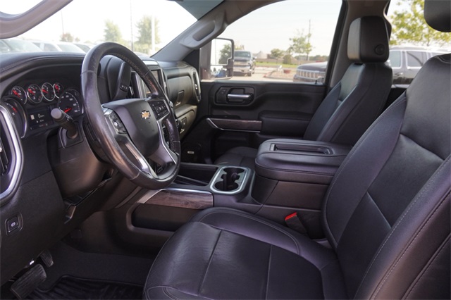 2022 Chevrolet Silverado 2500HD LTZ photo 18