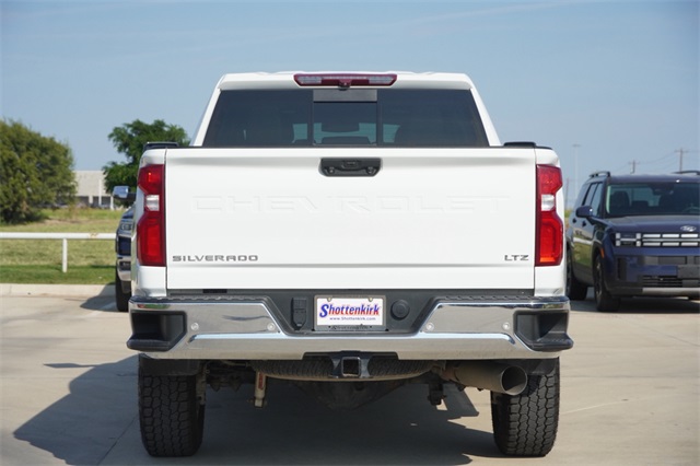 2022 Chevrolet Silverado 2500HD LTZ photo 7