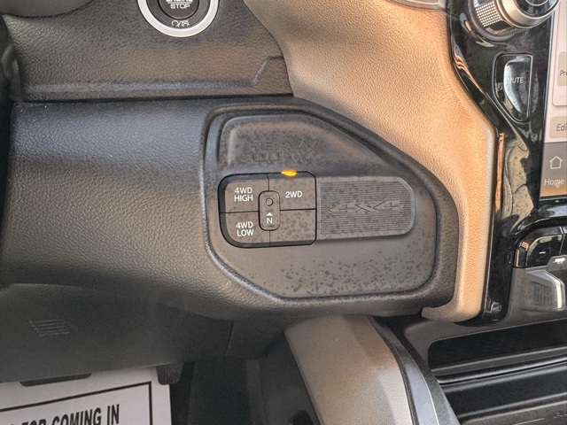 2024 Ram 3500 Laramie Crew Cab 4x4 8' Box