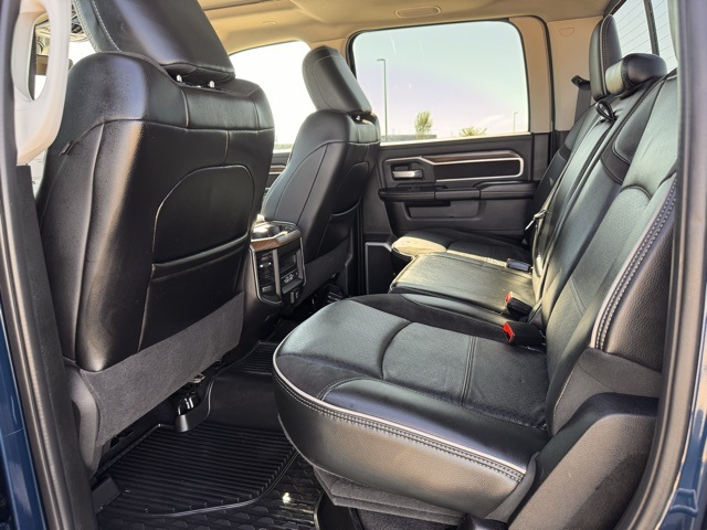 2024 Ram 3500 Laramie Crew Cab 4x4 8' Box