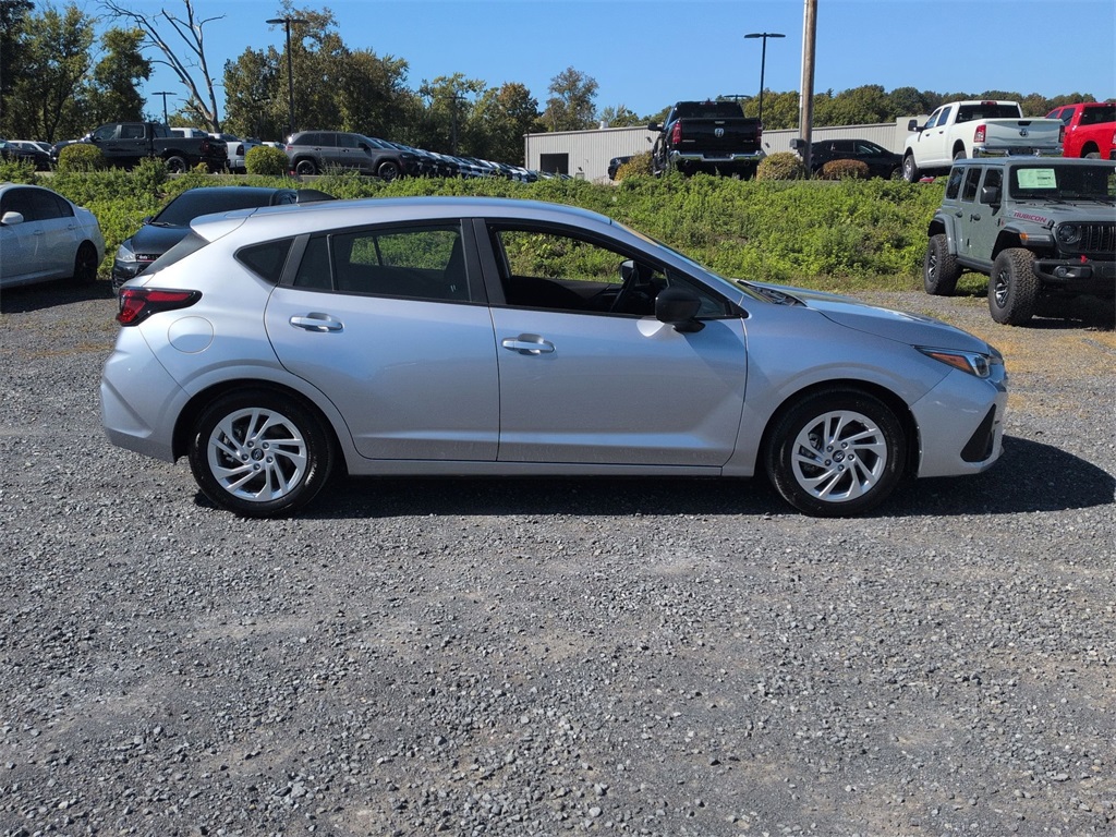 2024 Subaru Impreza Base photo 2