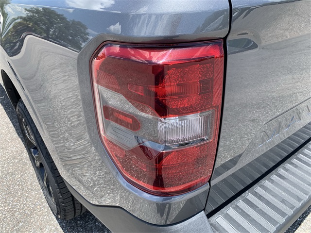 2025 Carbonized Gray Metallic Ford Maverick Lariat AWD Truck