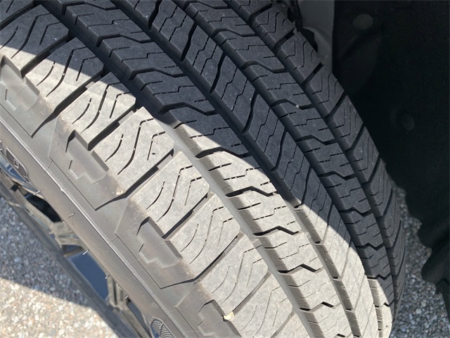 2025 Carbonized Gray Metallic Ford Maverick Lariat AWD Truck