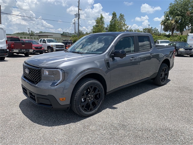 2025 Carbonized Gray Metallic Ford Maverick Lariat AWD Truck