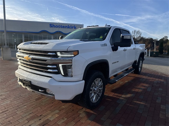 2023 Chevrolet Silverado 2500HD High Country's photo