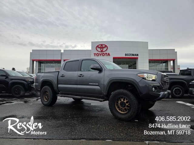 2021 Toyota Tacoma TRD Off Road's photo