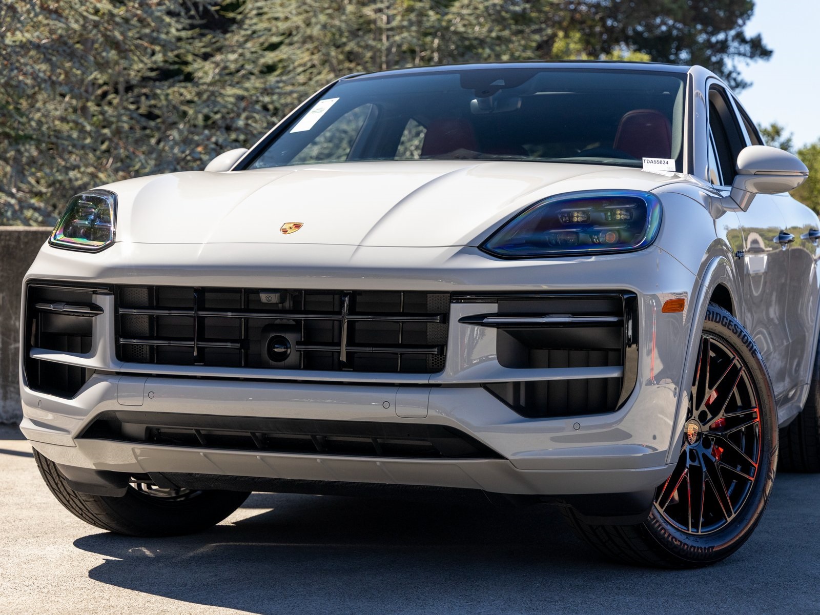 2026 Porsche Cayenne S E-Hybrid Coupe photo 4