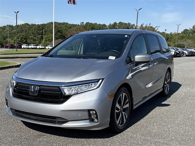 2022 Honda Odyssey Touring photo 4