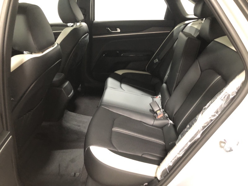 2026 Kia K5 GT-Line photo 14