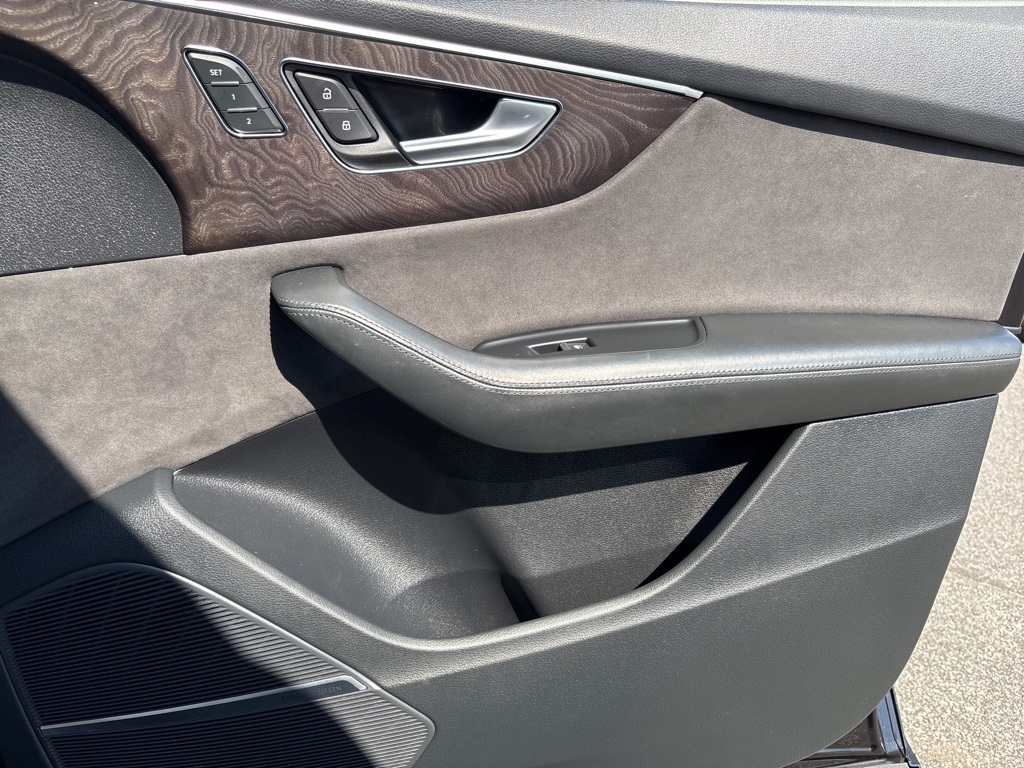 Used 2019 Audi Q8 AWD SUV for sale #SP1460 - photo 31