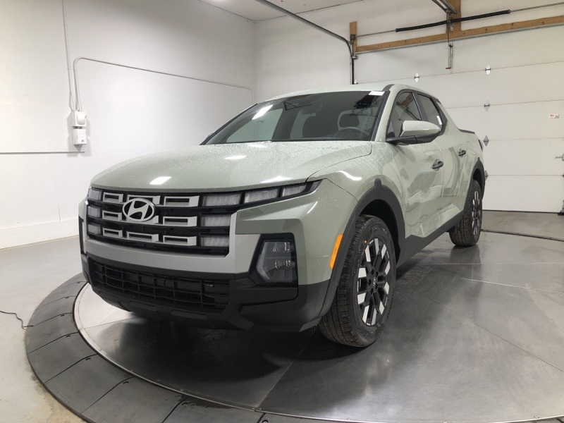 2026 Hyundai Santa Cruz SE photo 2