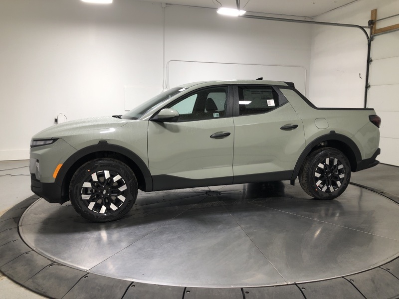 2026 Hyundai Santa Cruz SE photo 3
