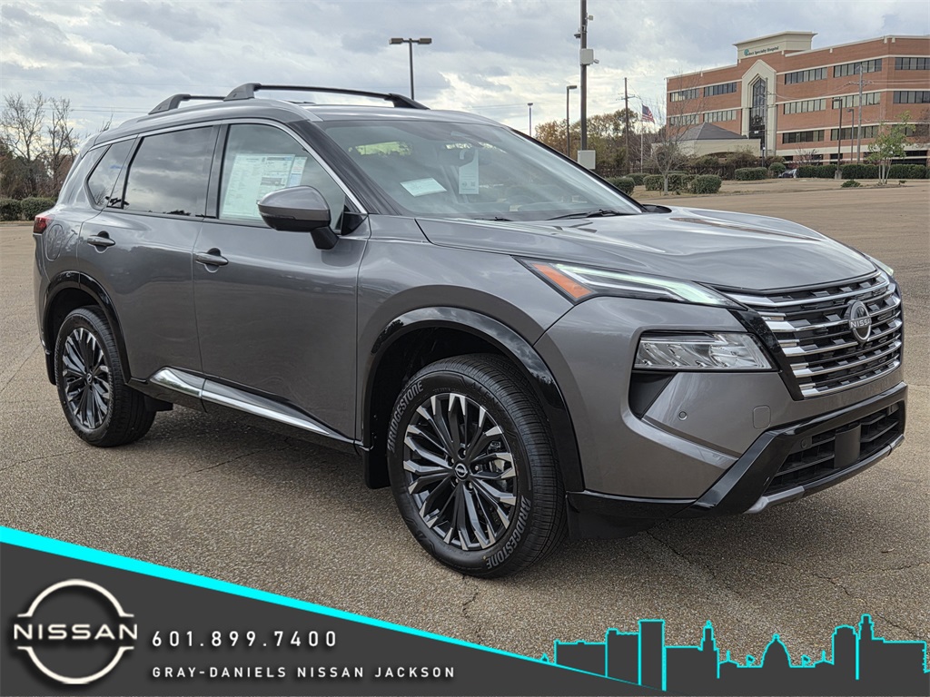 2026 Nissan Rogue Platinum's photo