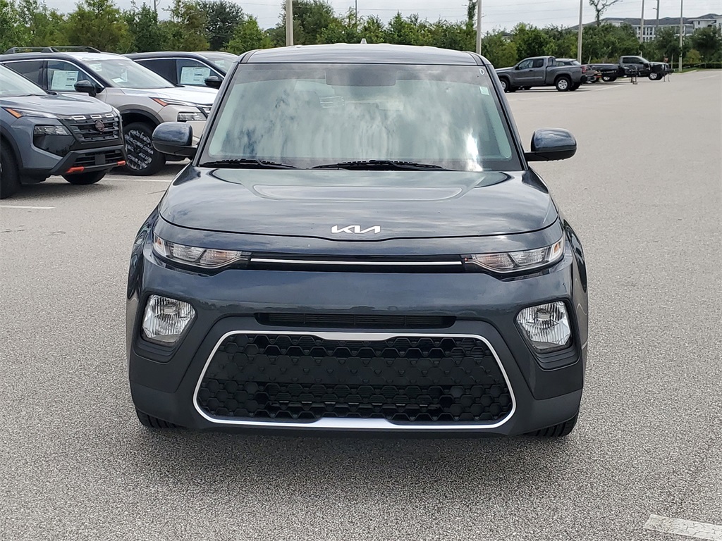 2022 Gravity Gray Kia Soul LX FWD Hatchback