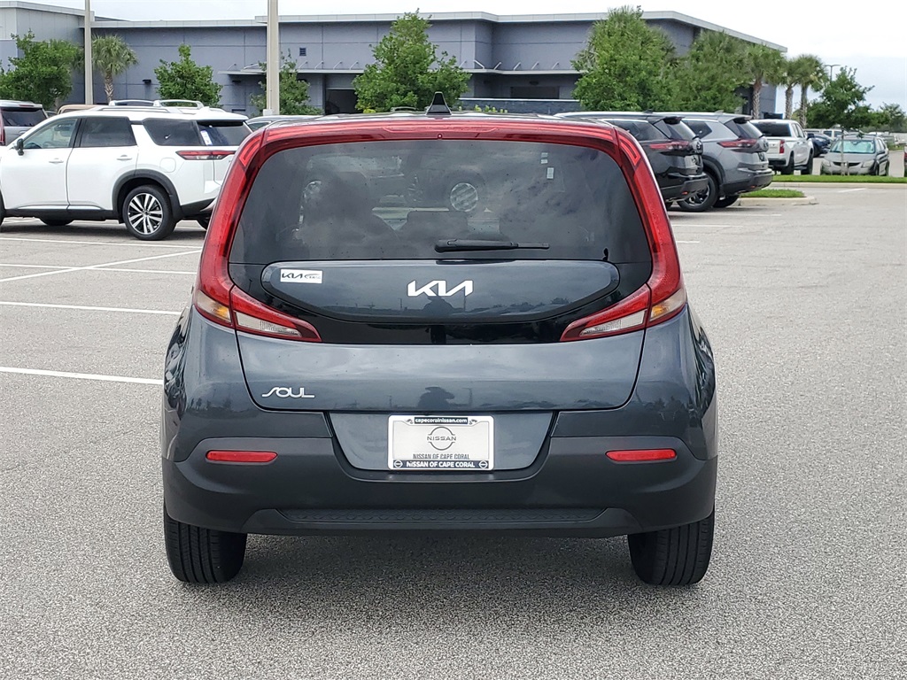 2022 Gravity Gray Kia Soul LX FWD Hatchback