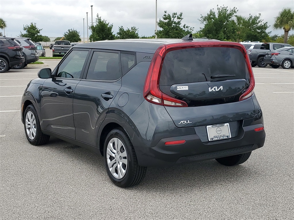 2022 Gravity Gray Kia Soul LX FWD Hatchback