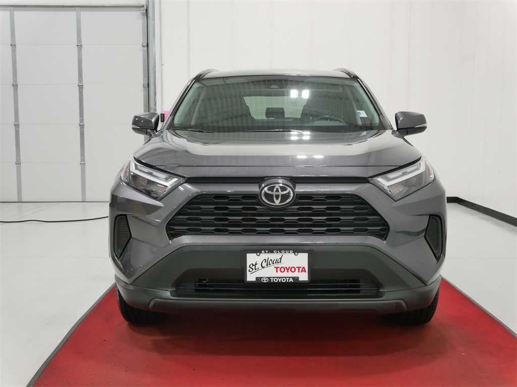 Used 2022 Toyota RAV4 XLE with VIN 2T3P1RFV1NW293056 for sale in Waite Park, Minnesota
