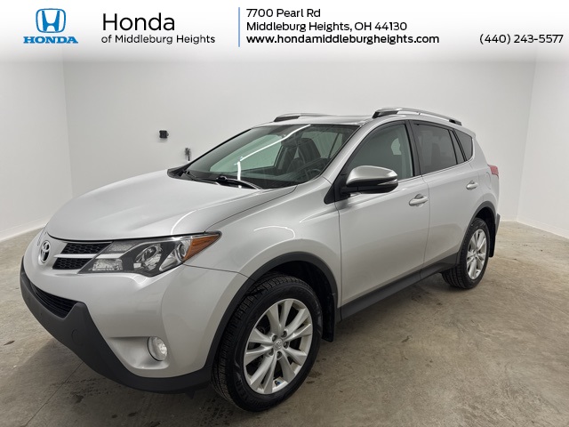 2015 Toyota RAV4 Limited's photo