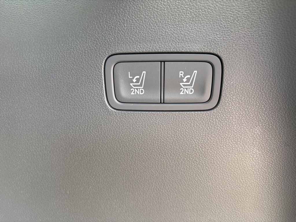 2025 Hyundai Santa Fe SEL photo 11