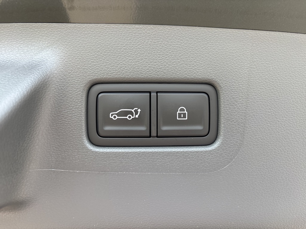 2025 Hyundai Santa Fe SEL photo 7