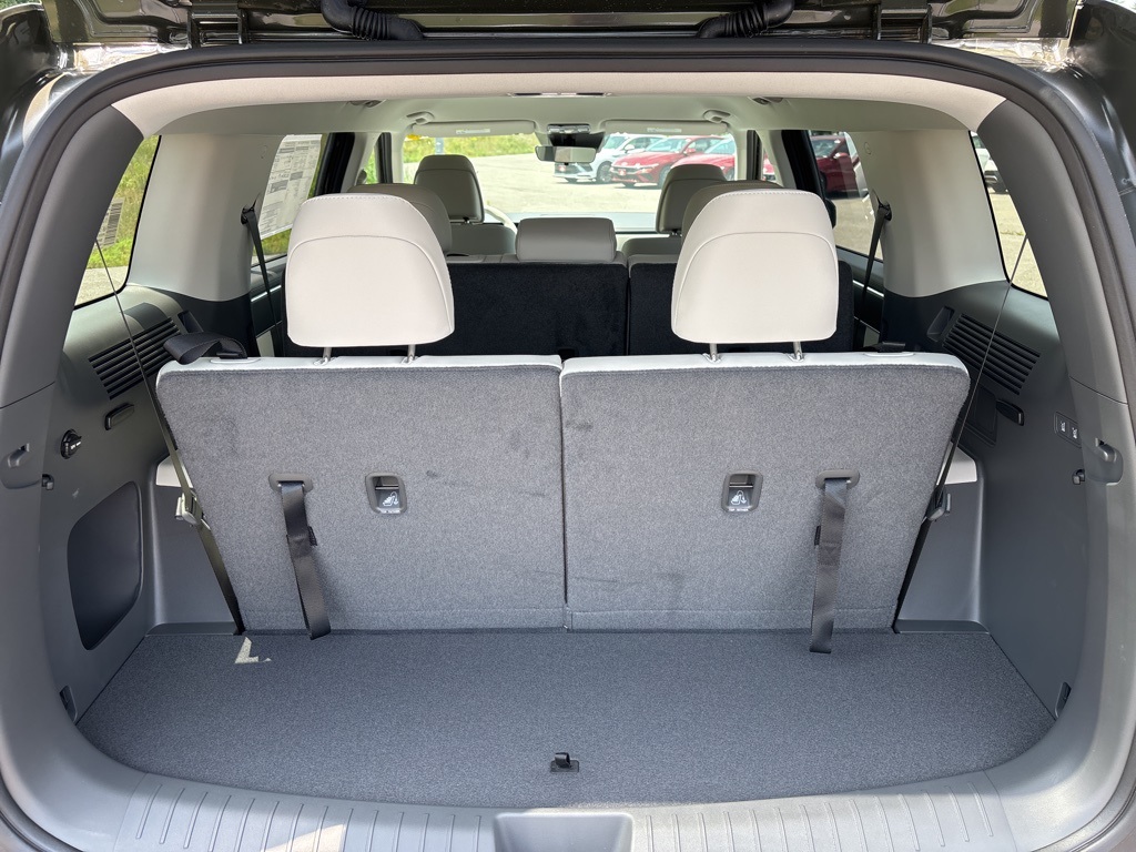 2025 Hyundai Santa Fe SEL photo 9
