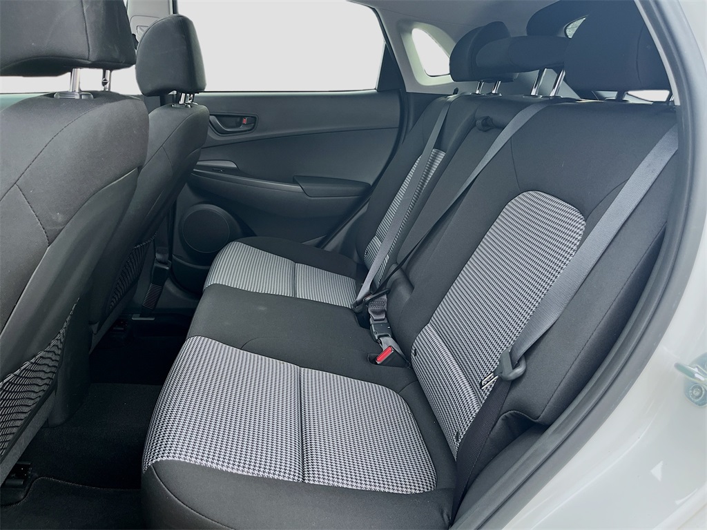 2021 Hyundai Kona SEL Plus photo 22
