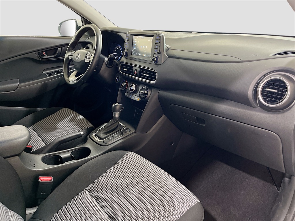 2021 Hyundai Kona SEL Plus photo 26