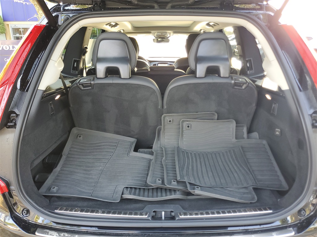 used 2023 Volvo XC90 car, priced at $36,995