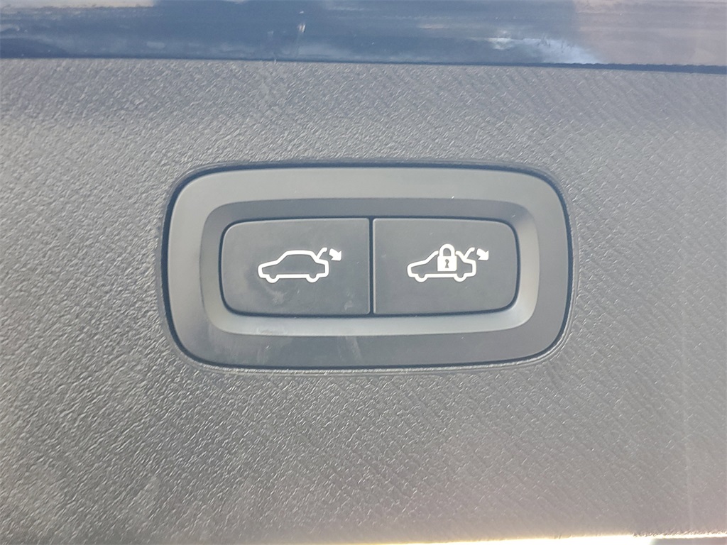 used 2023 Volvo XC90 car, priced at $36,995