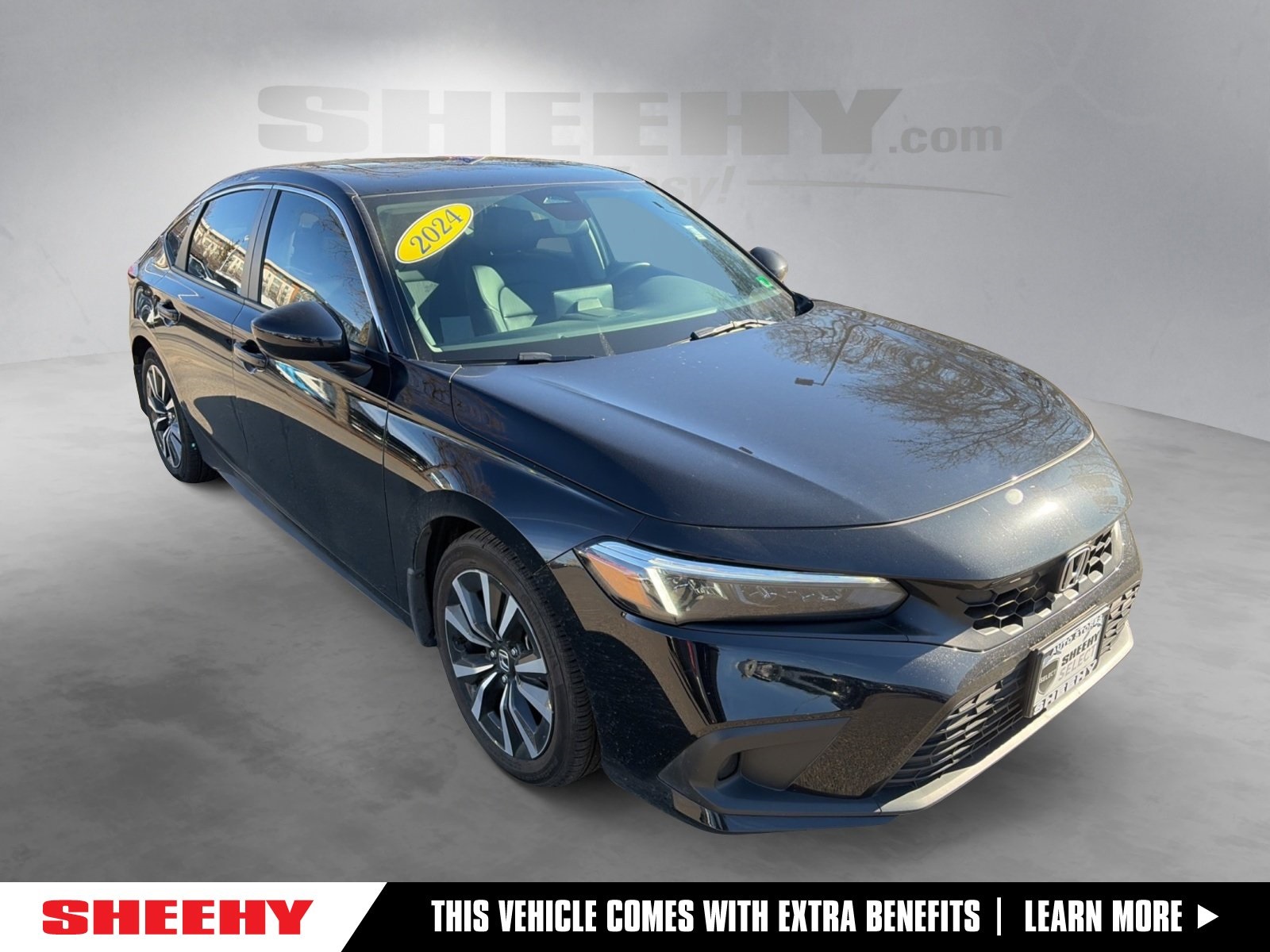 2024 Honda Civic EX-L's photo