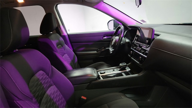 2022 Nissan Pathfinder SV 4WD 2022 Nissan Pathfinder SV 4WD