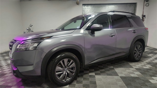 2022 Nissan Pathfinder SV 4WD 2022 Nissan Pathfinder SV 4WD