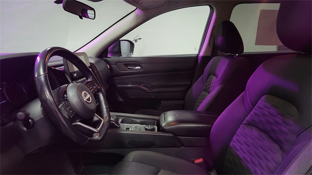 2022 Nissan Pathfinder SV 4WD 2022 Nissan Pathfinder SV 4WD