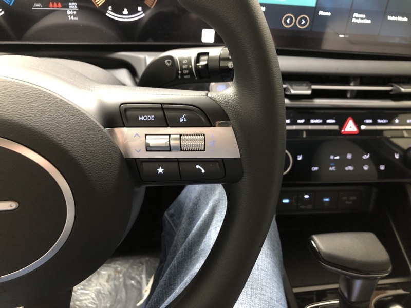 2026 Hyundai Santa Cruz SEL photo 23