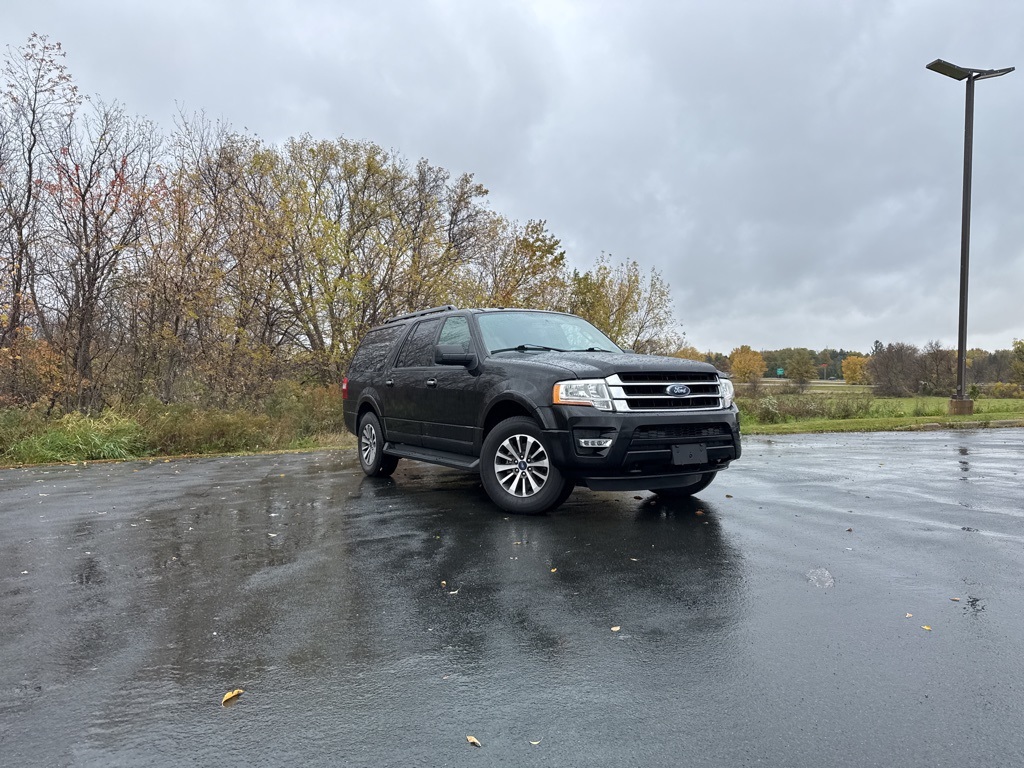 Used 2017 Ford Expedition EL XLT SUVs