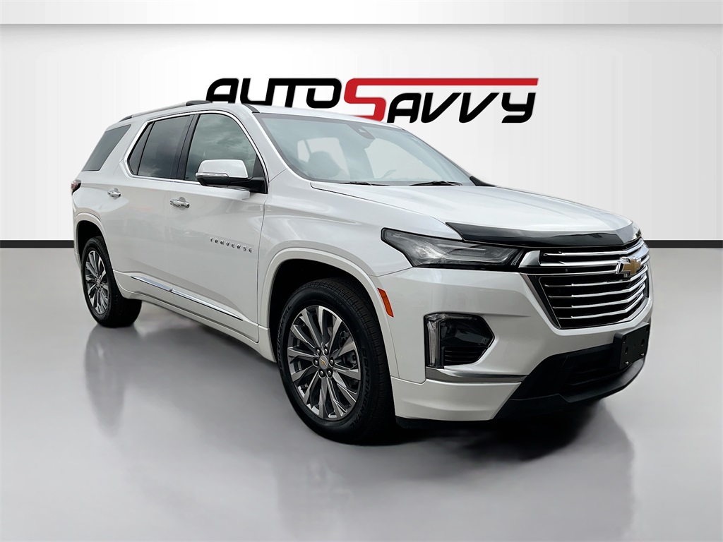 2023 Chevrolet Traverse Premier's photo