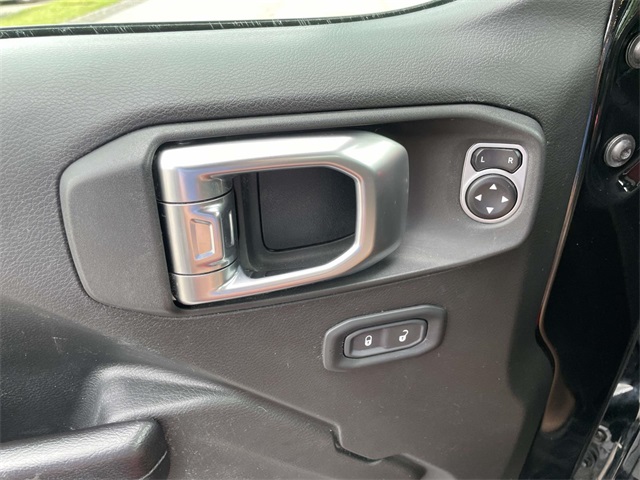 2019 Jeep Wrangler Unlimited Rubicon photo 23