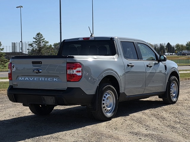 2024 Ford Maverick XL