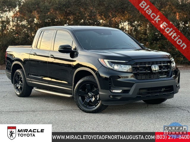 2025 Honda Ridgeline Black Edition's photo