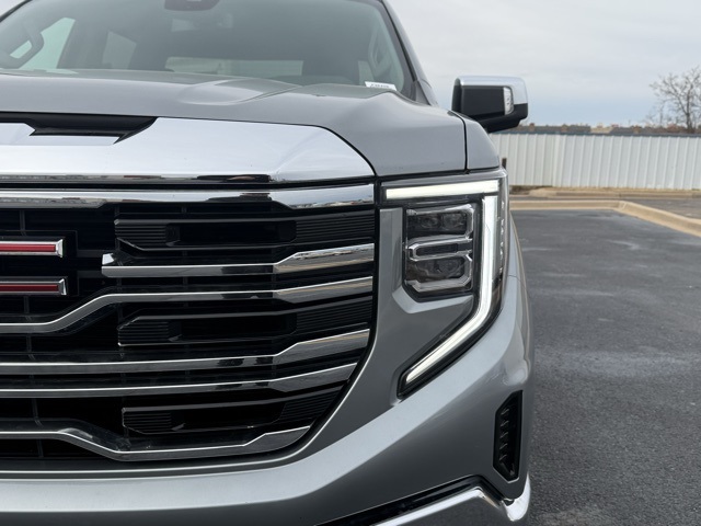 used 2025 GMC Sierra 1500 car, priced at $46,700