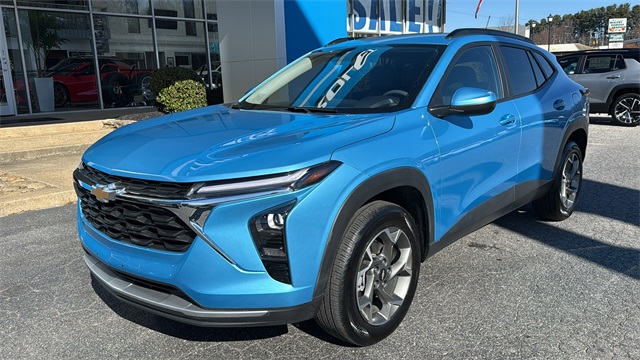 used 2025 Chevrolet Trax car, priced at $21,799