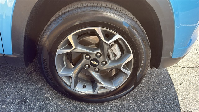 used 2025 Chevrolet Trax car, priced at $21,799